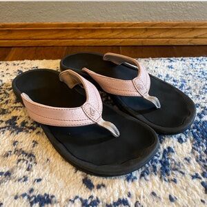 OluKai Pink and Black Sandals